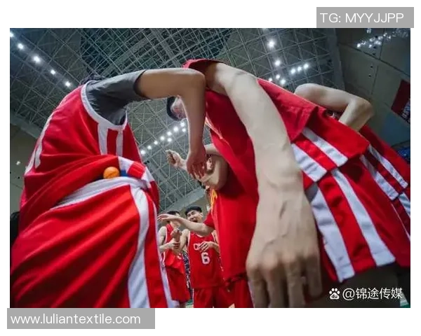 2008年中国男篮对阵美国男篮的精彩对决及最终比分回顾